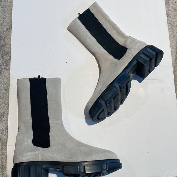 NEW FREE PEOPLE LUG CHELSEA BOOT IN GREY 9.5 - Picture 4 of 6